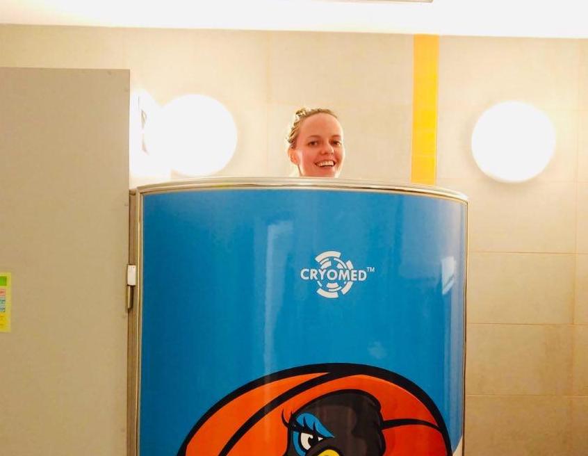 Cryotherapy sessions stimulate endorphin release making you happier