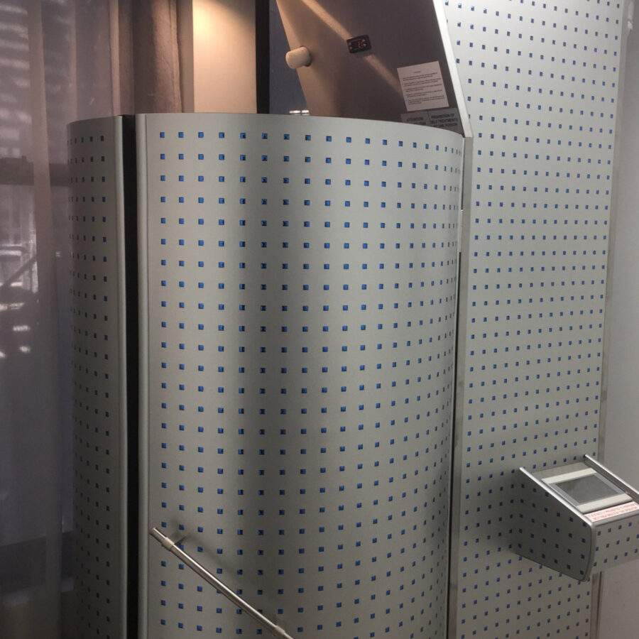 Used cryosauna: Juka, bought in 2017, in excellent condition inside and out