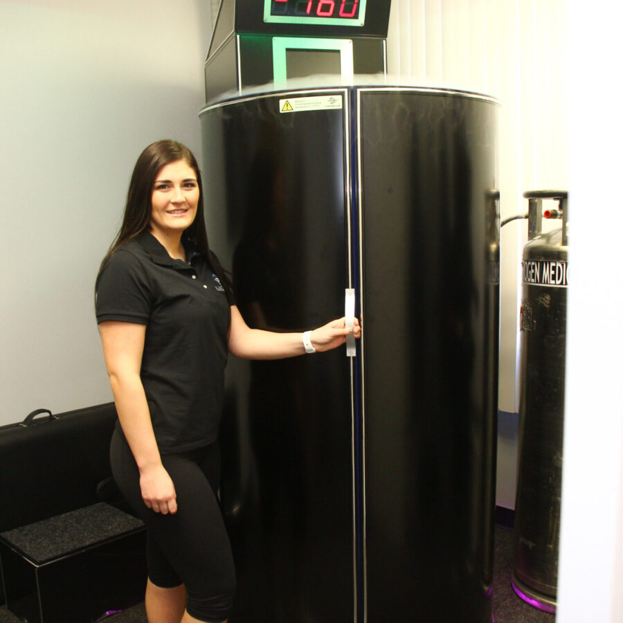 Used cryosauna: Cryomed Pro, excellent condition inside and outside, perfectly functional.
