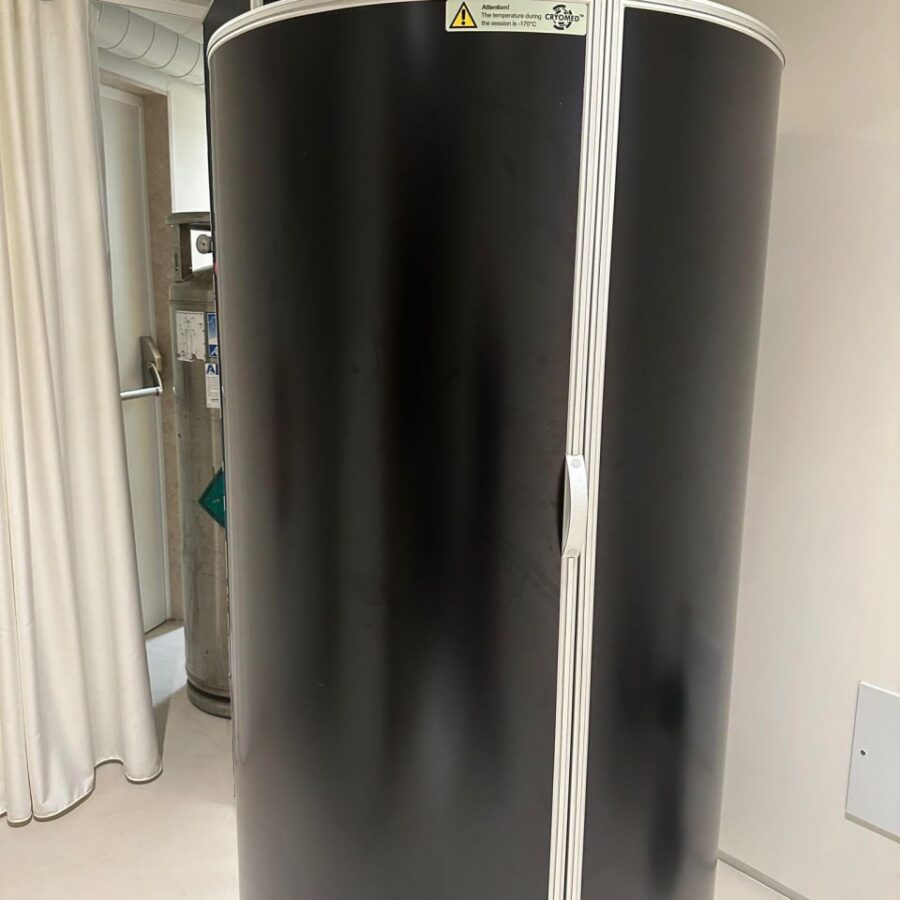 used cryosauna Cryomed One